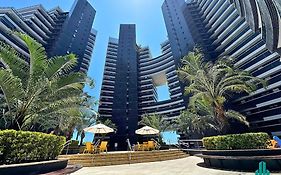 Landscape Residence by Escala Imóveis